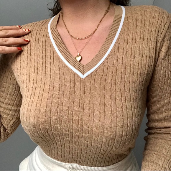 SOLDTan Tommy Hilfiger cable knit sweater - Picture 1 of 5